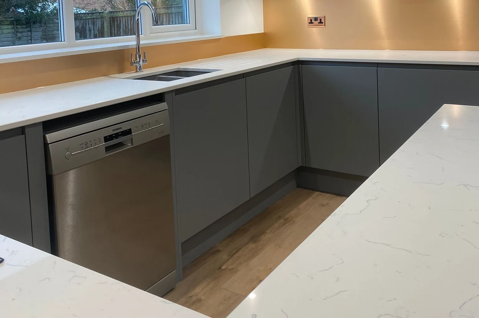 fitted kitchen