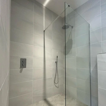 shower in wet room